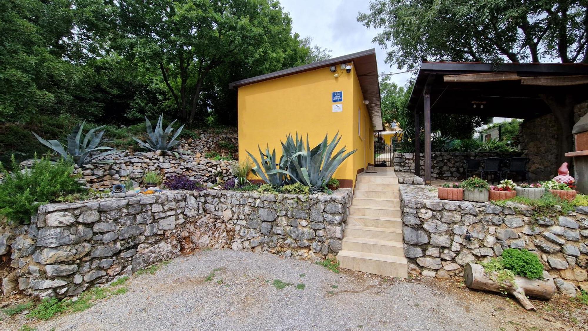 Urinj Apartment Kostrena Exterior photo